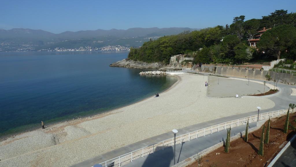 Apartments Villa Nora Rijeka Exterior foto